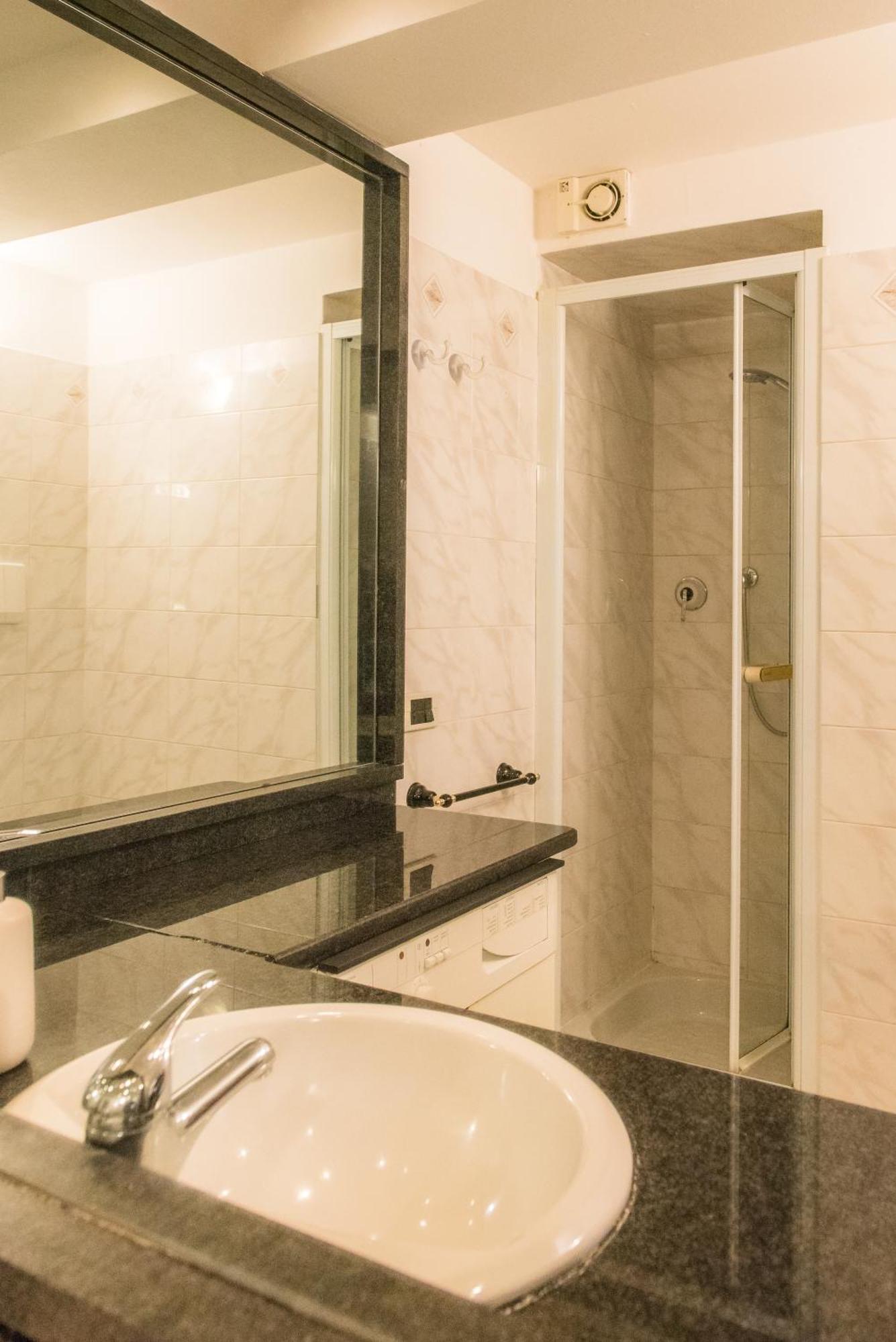 Apartment Free Parking - In Centro Storico A Genua